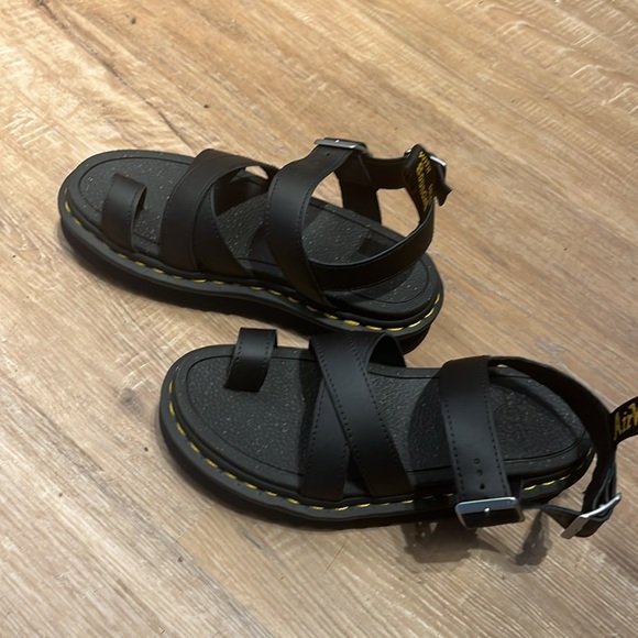 Women’s Size 6 Dr.Martens Black Sandals - Picture 3 of 9